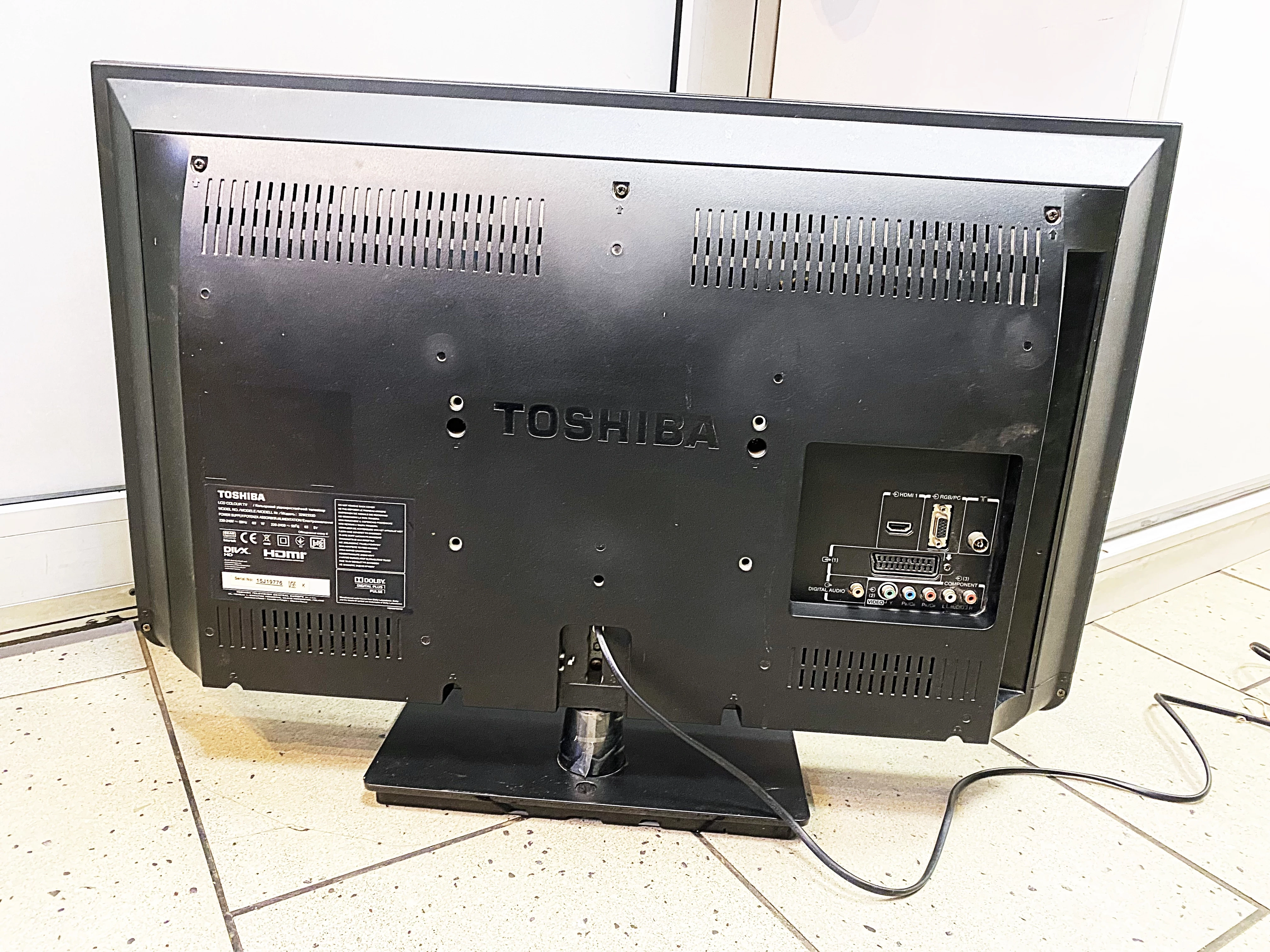 telewizor-toshiba-32w2333d-ean-gtin-5900496526167