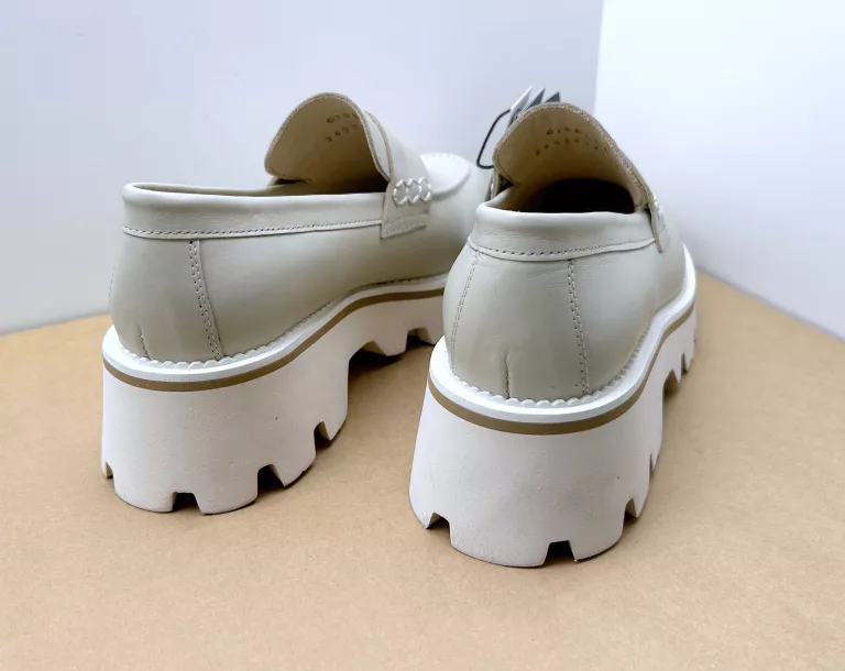 BUTY DAMSKIE BADURA GISELLE-24SS202 R.38 BEŻOWE