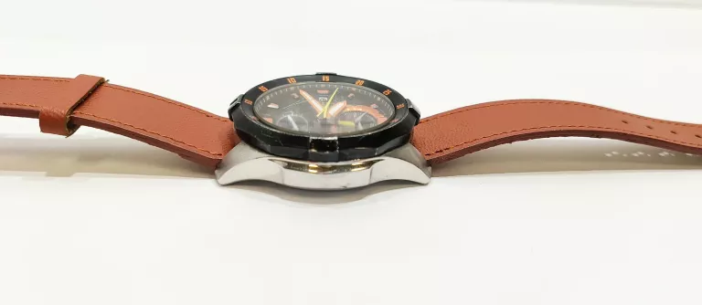 ZEGAREK CASIO EDIFICE EFM-502