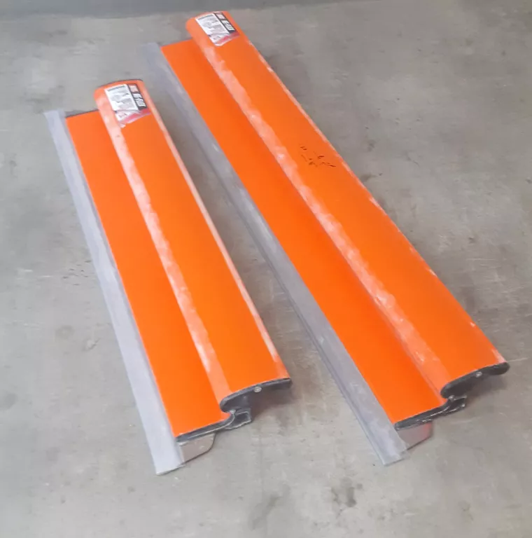 ZESTAW SZPACHLI Z WALIZKĄ MOTIVE RE-FLEX 040 906