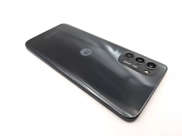 TELEFON MOTOROLA MOTO G82 5G (OPIS)
