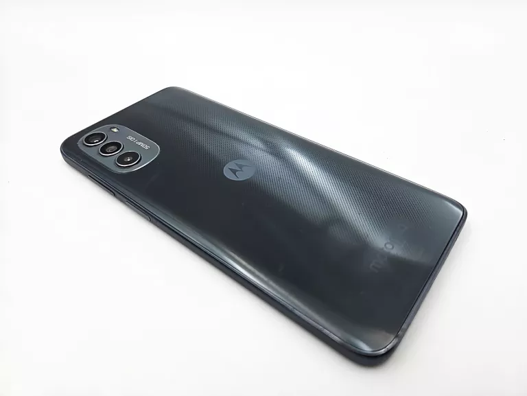 TELEFON MOTOROLA MOTO G82 5G (OPIS)