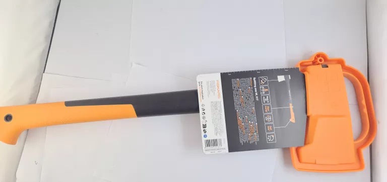 FISKARS SIEKIERA ROZŁUPUJĄCA M (X17)