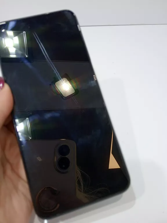 TELEFON REALME 8 5G