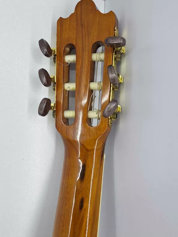 GITARA KLASYCZNA ALMERIA 36SN