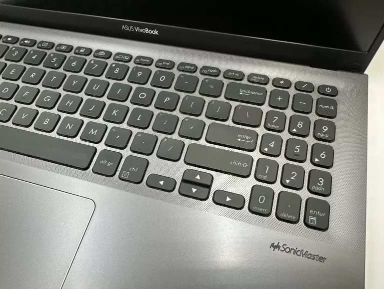 LAPTOP ASUS VIVOBOOK X512F I5-8265U 8GB/256GB SSD GEFORCE MX250 WIN11