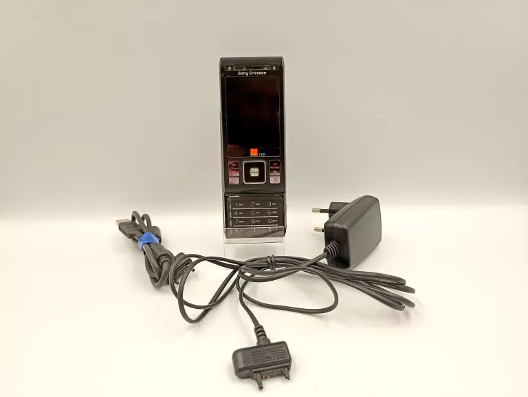 TELEFON SONY ERICSSON C905 + ŁAD