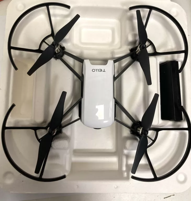 DRON DJ TELLO!POLECAM