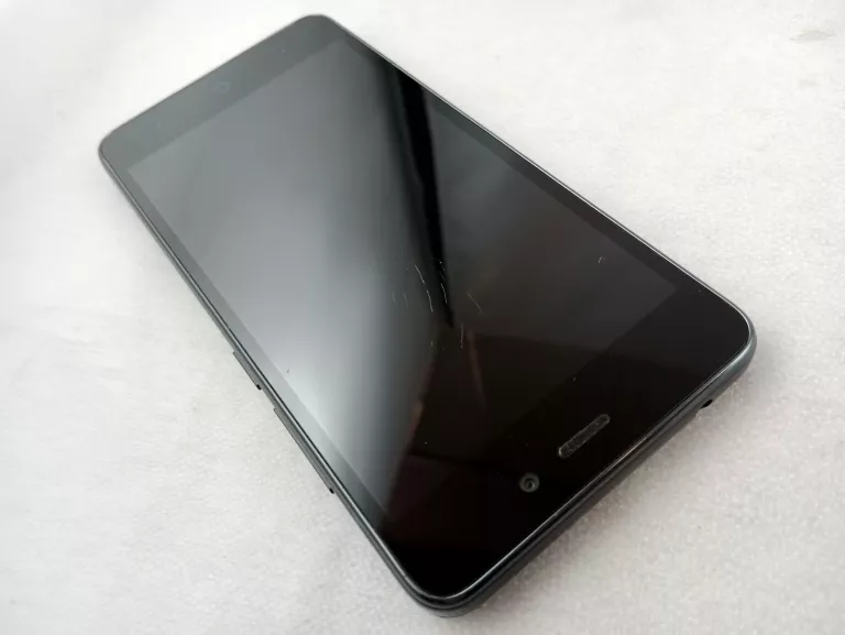TELEFON ZTE BLADE A452 1/8GB
