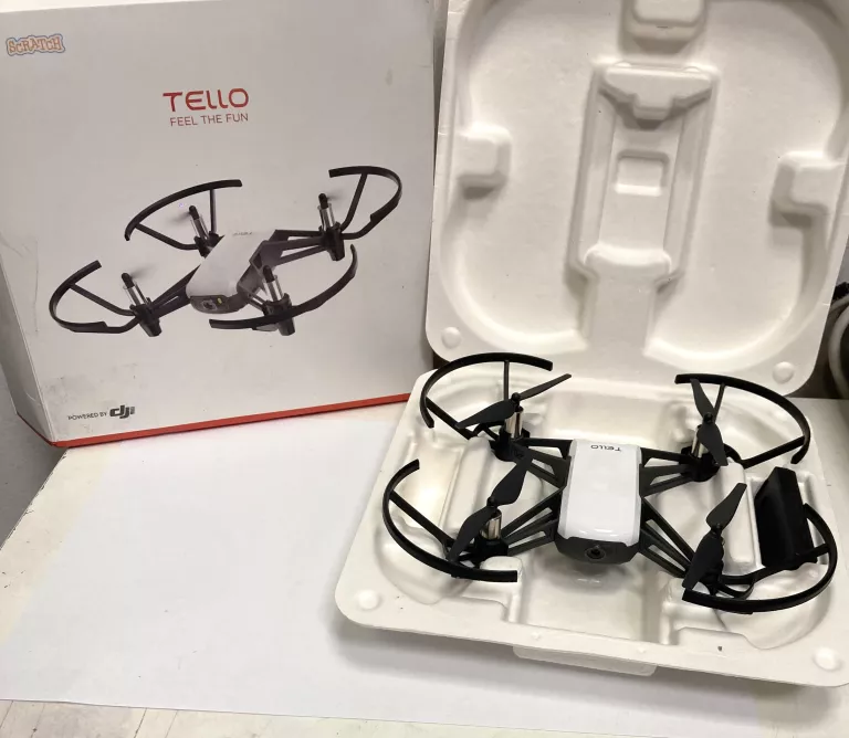 DRON DJ TELLO!POLECAM