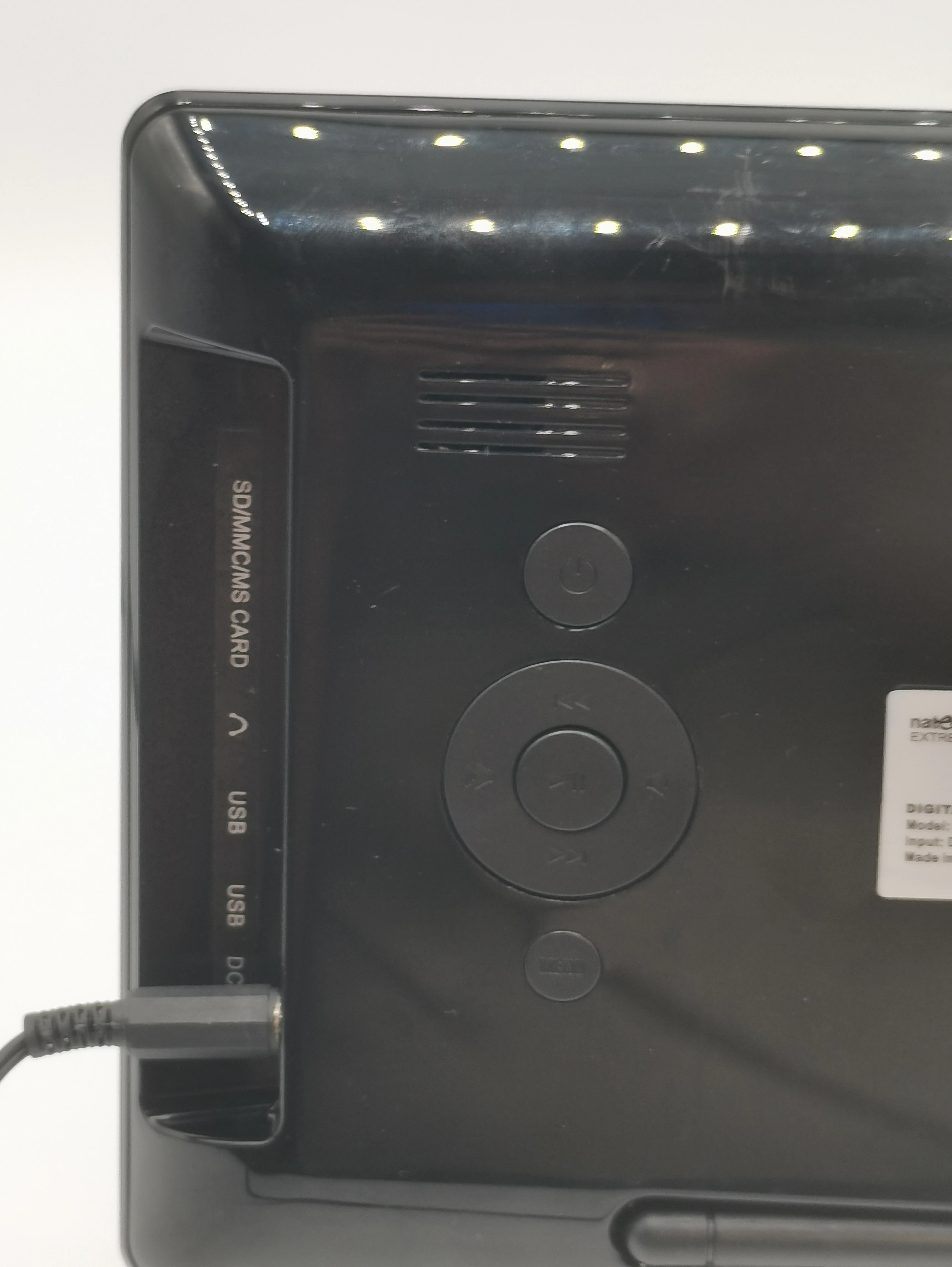 ramka-cyfrowa-natec-dpf-80p-warto-okazja-przekatna-ekranu-cale-800