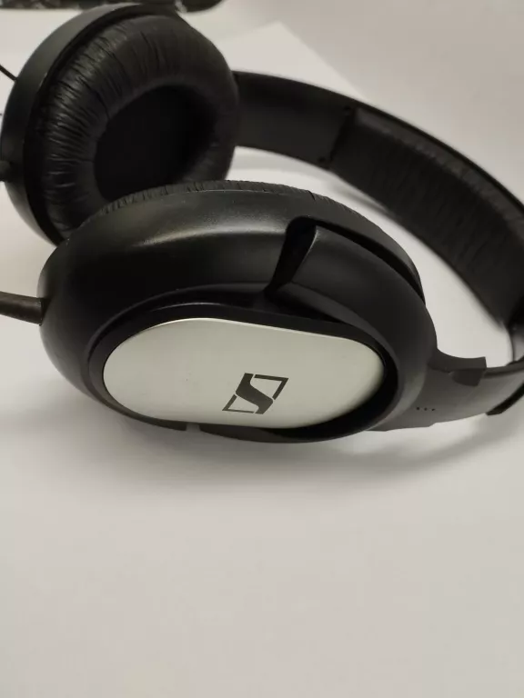 SLUCHAWKI NAUSZNE SENNHEISER HD 201