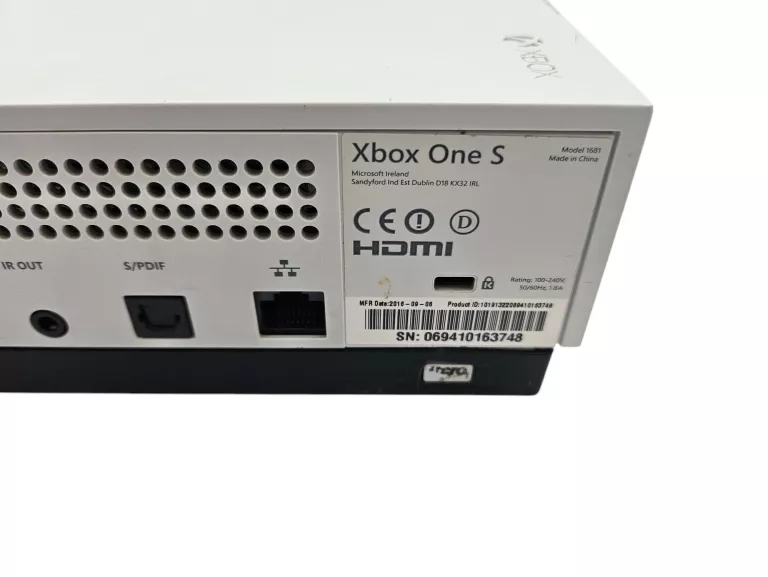KONSOLA MICROSOFT XBOX ONE S 500GB