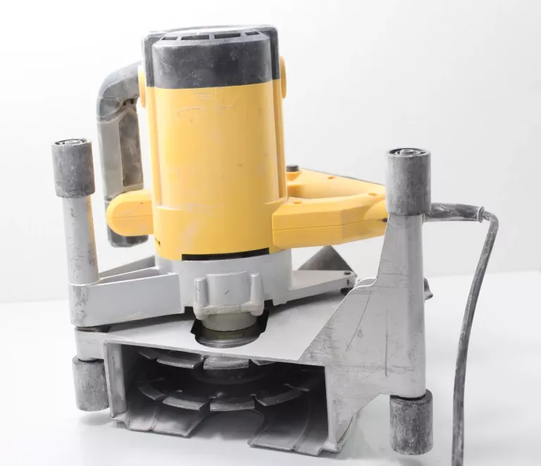 BRUZDOWNICA ELEKTRYCZNA POWERPLUS POWX0650