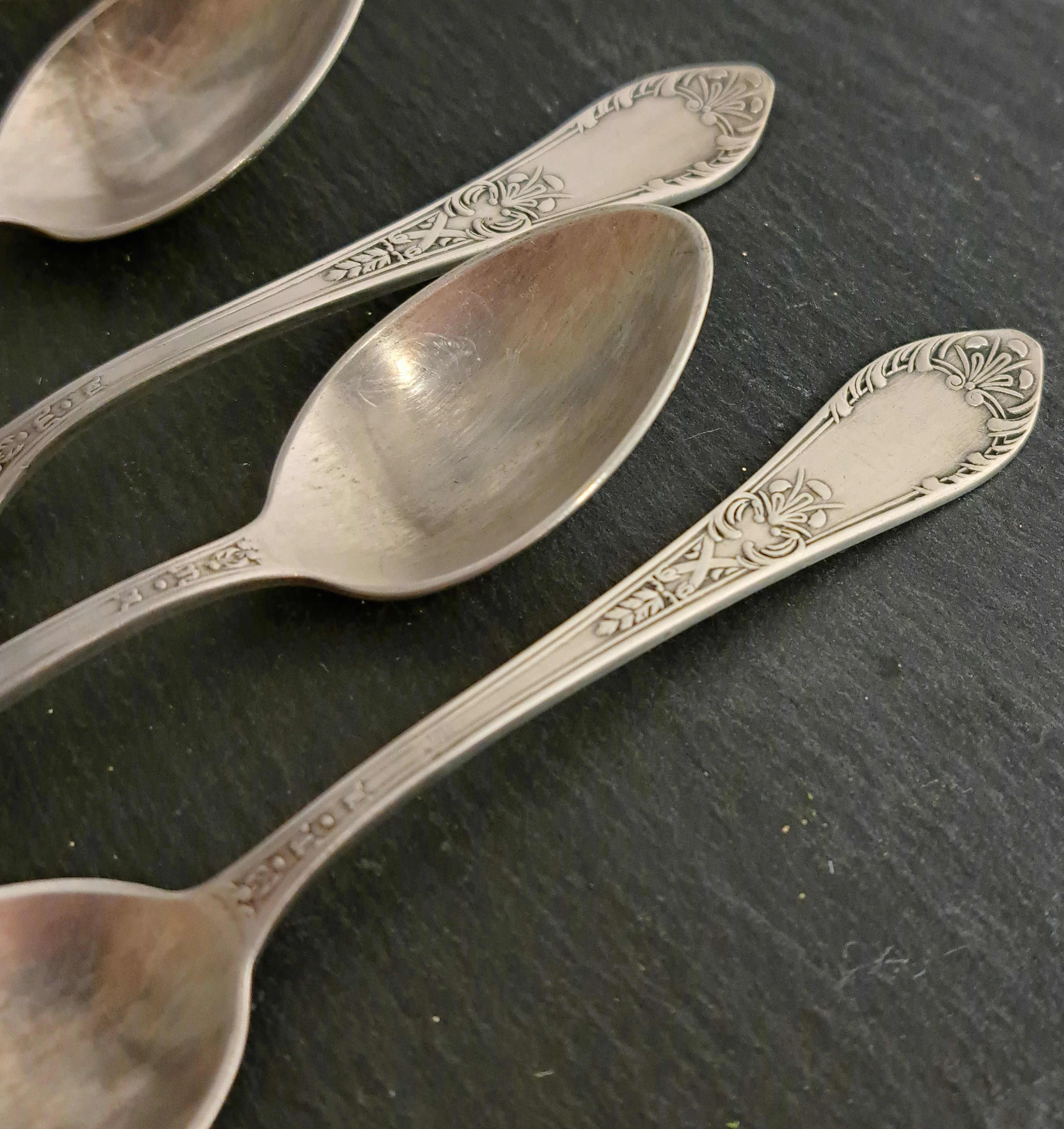 lyzeczki-met-60-hd1-hefra-zestaw-lyzek-do-mocchi-art-deco-6szt-batalionow-chlopskich-19-katowice