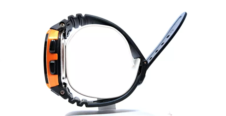 ZEGAREK CASIO 3239 POMARAŃCZOWO CZARNY ELEKTRONICZNY