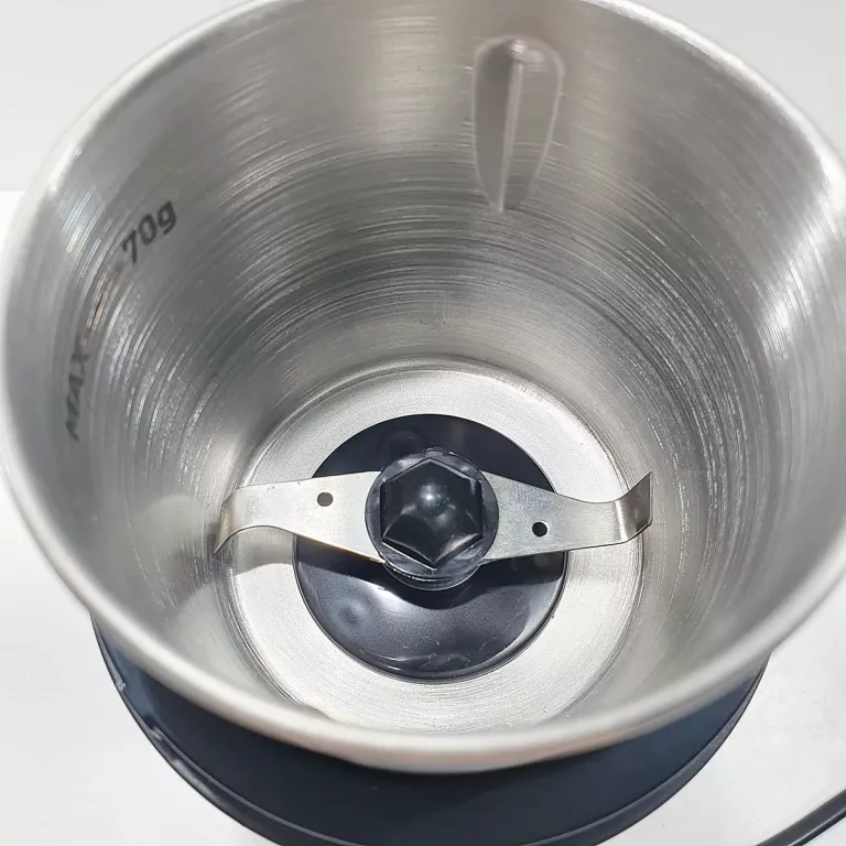 MŁYNEK DO KAWY GRUNDIG CM 4760