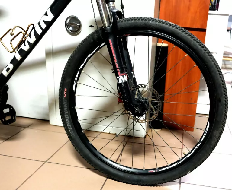 ROWER BTWIN ROCKRIDER 520