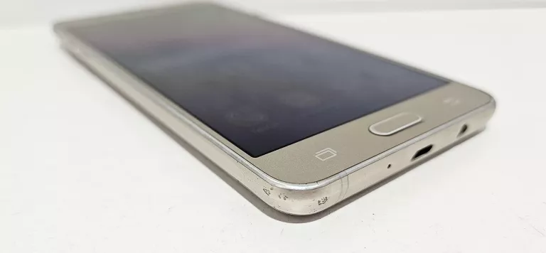 SMARTFON SAMSUNG GALAXY J5 2 GB / 16 GB 4G (LTE) ZŁOTY
