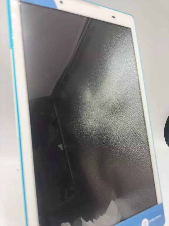 TABLET LENOVO TAB3 A8-50M 8" 2 GB / 16 GB