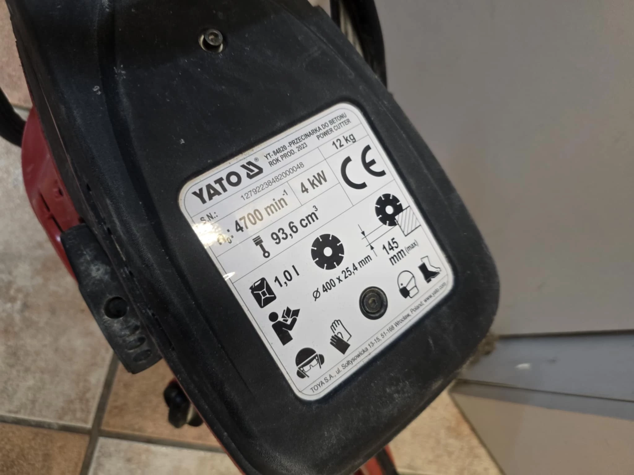 przecinarka-do-betonu-spalinowa-yato-yt-84820-400mm-przecena-stan-11323-2