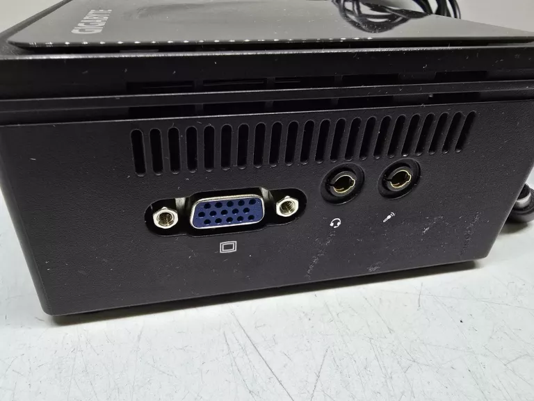 MINI PC GIGABYTE GB-BACE-3160