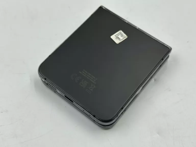 SAMSUNG Z FLIP 4 KOMPLET