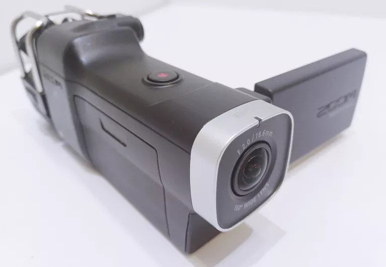 WIDEOREJESTRATOR ZOOM Q8 HANDY VIDEO RECORDER HD (LIVE STREAMING)