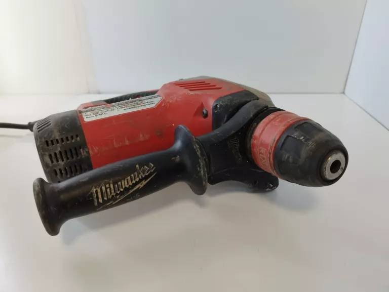 MILWAUKEE PLH 28 XE MŁOTOWIERTARKA SDS-PLUS 800W 4,1J + WALIZKA FUTERKA