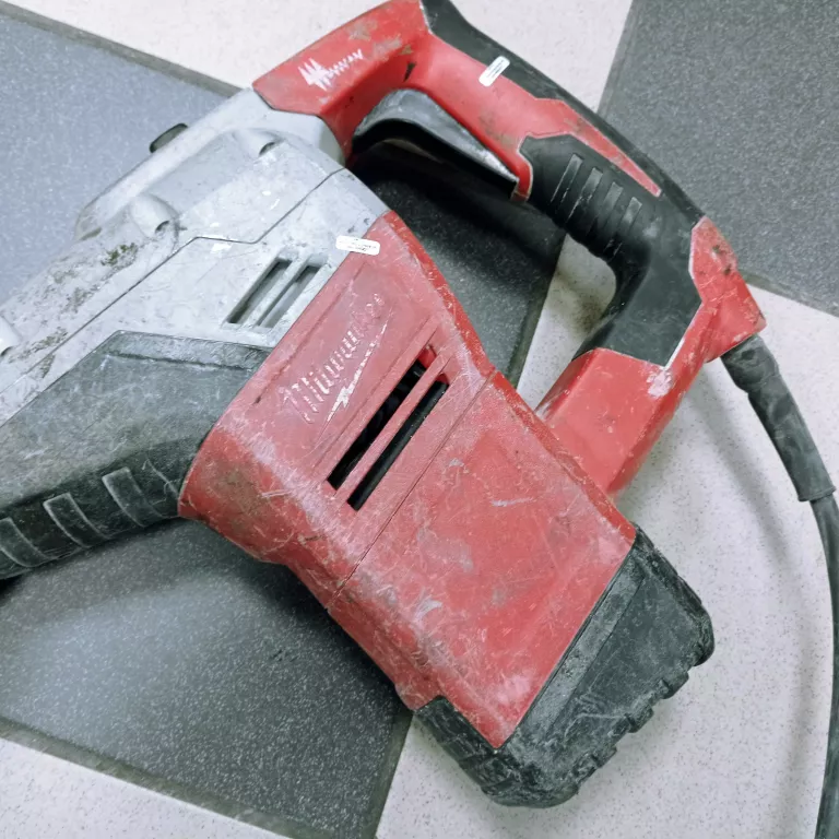 MILWAUKEE.MŁOT UD-OBR.MAX KANGO 540S 7,5J 6,3KG 1100W