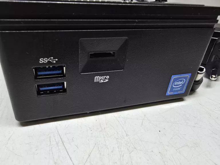 MINI PC GIGABYTE GB-BACE-3160
