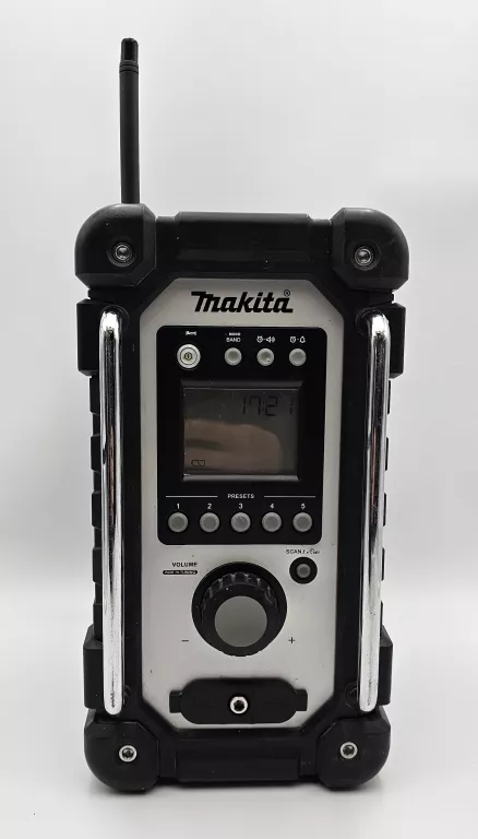 RADIO BUDOWLANE MAKITA BMR102 + ZASILACZ + ŁADOWARKA + AKU + ANTENA