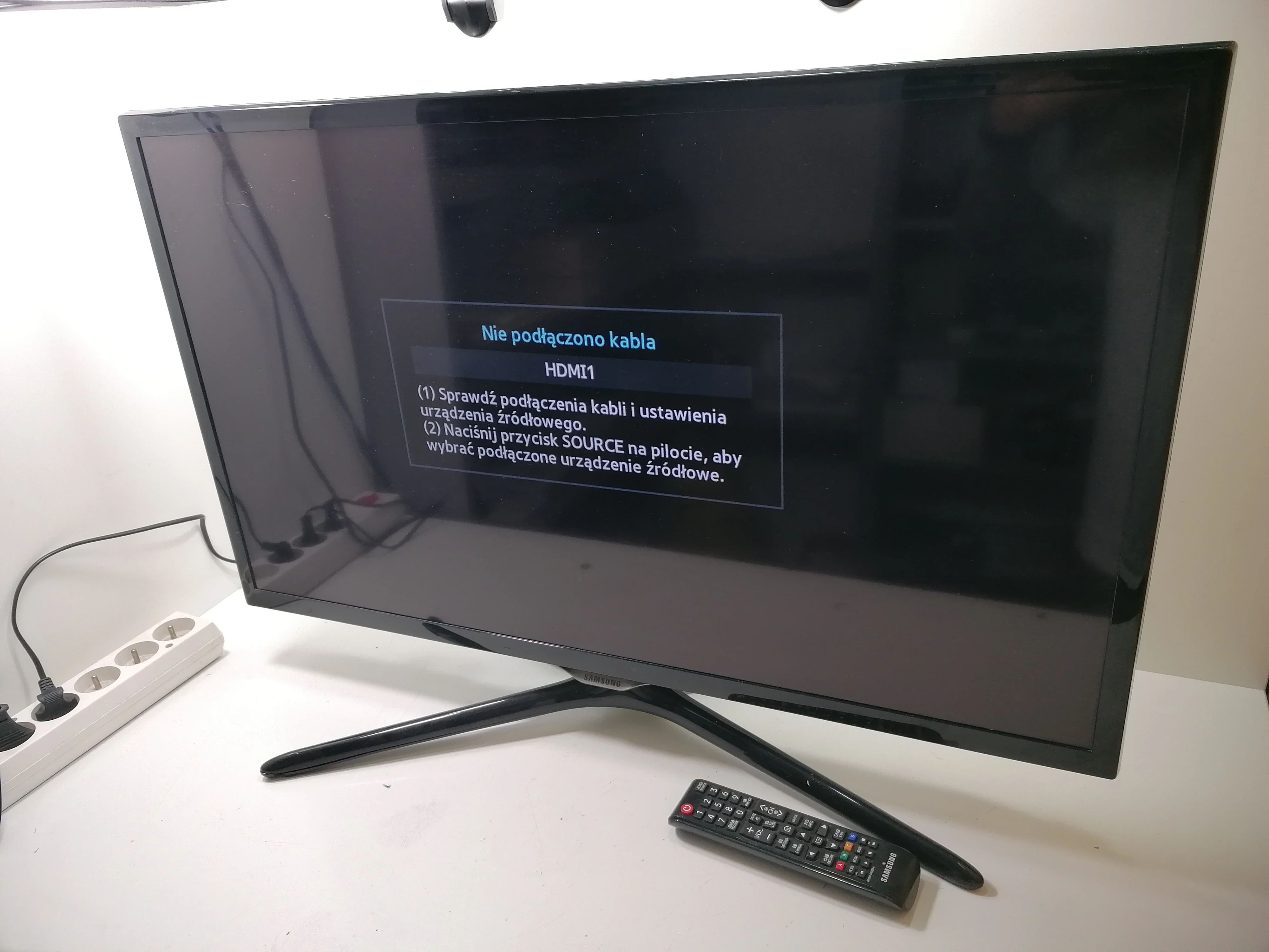 telewizor-samsung-ue32j5100aw-targowa-41-warszawa