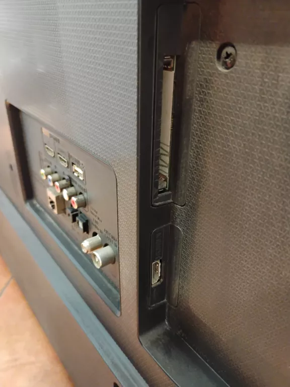 telewizor-lg-43uh603v-kabelpilot-smart-tv-211678-250634