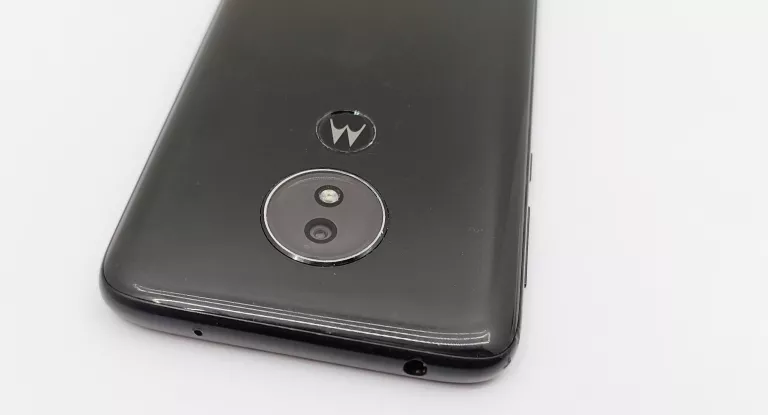 TELEFON MOTOROLA MOTO G7 POWER 64GB CZARNY