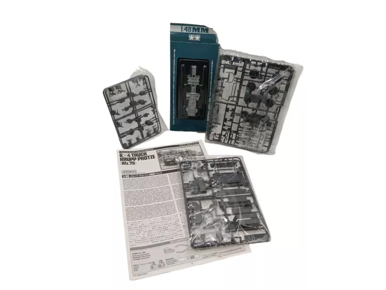 MODEL TAMIYA 6X4 TRUCK KRUPP PROTZE KFZ.70