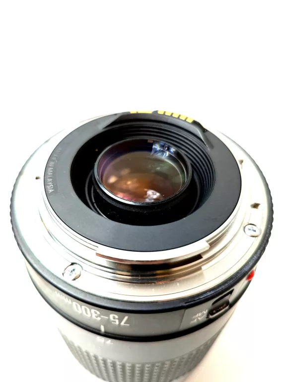 OBIEKTYW CANON 75-300MM 1:4-5,6 III