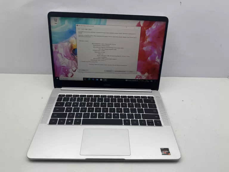 HUAWEI MATEBOOK D15 8 GB / 512 GB / AMD RYZEN 5 2500U /