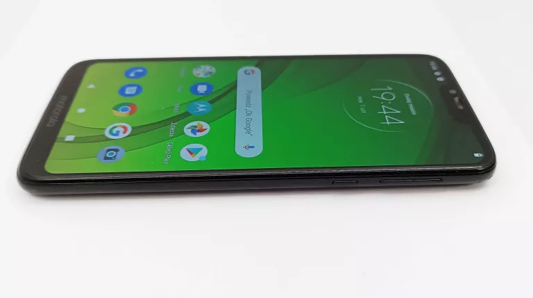 TELEFON MOTOROLA MOTO G7 POWER 64GB CZARNY