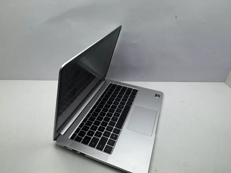 HUAWEI MATEBOOK D15 8 GB / 512 GB / AMD RYZEN 5 2500U /