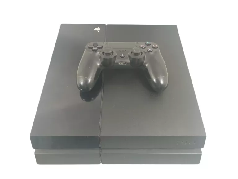 KONSOLA PS4 + PAD