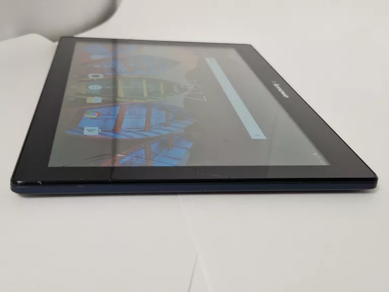 TABLET LENOVO TAB 2 A10-70L- PĘKNIĘCIE NA WYŚWIETLACZU-