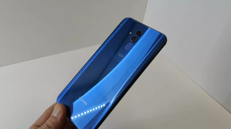 HUAWEI MATE 20 LITE 4/64GB OPIS!!!