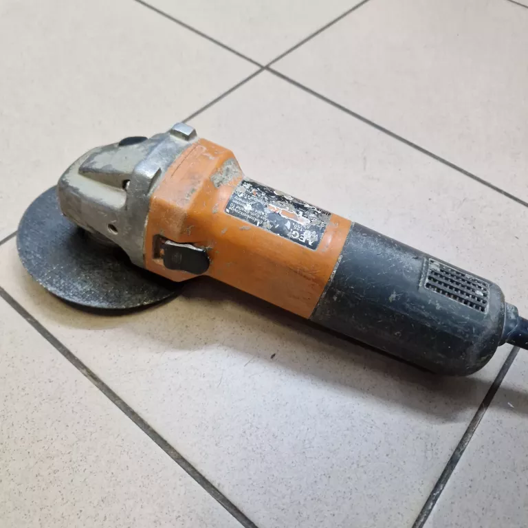 SZLIFIERKA KĄTOWA AEG 6-125 700W