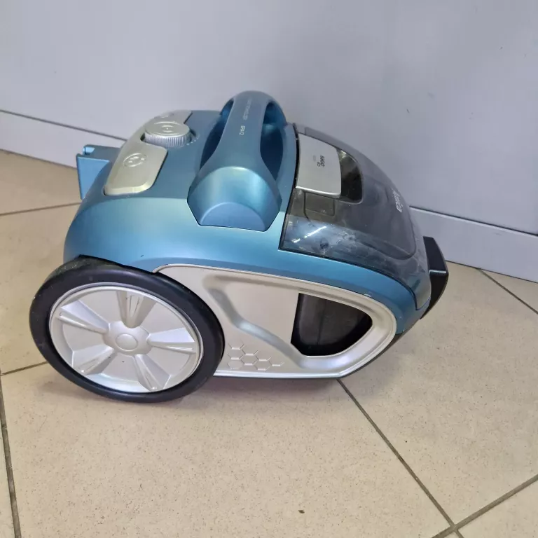 ODKURZACZ BEZWORKOWY AMICA BAGIO ECO VM3041 900W EPA12 NIEBIESKI