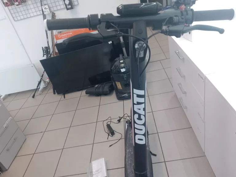 HULAJNOGA DUCATI PRO III