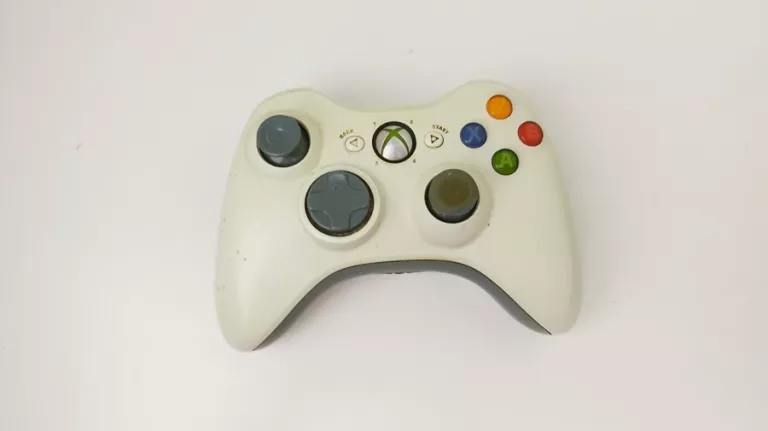 KONSOLA XBOX 360 S MODEL:1439  250GB