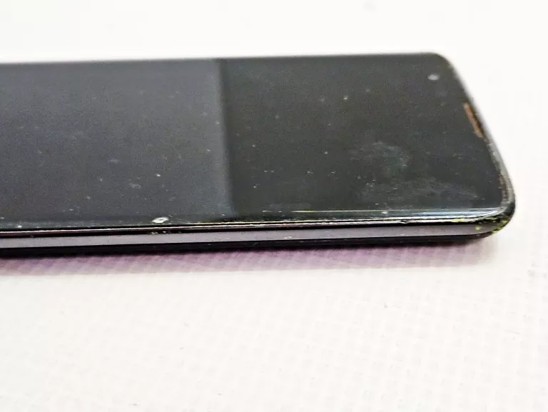 TELEFON LG K8 LTE SAM ETUI