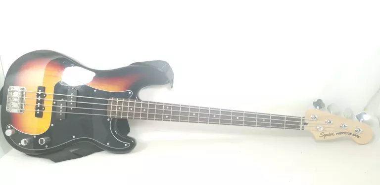 GITARA BASOWA FENDER SQUIER PRECISION BASS