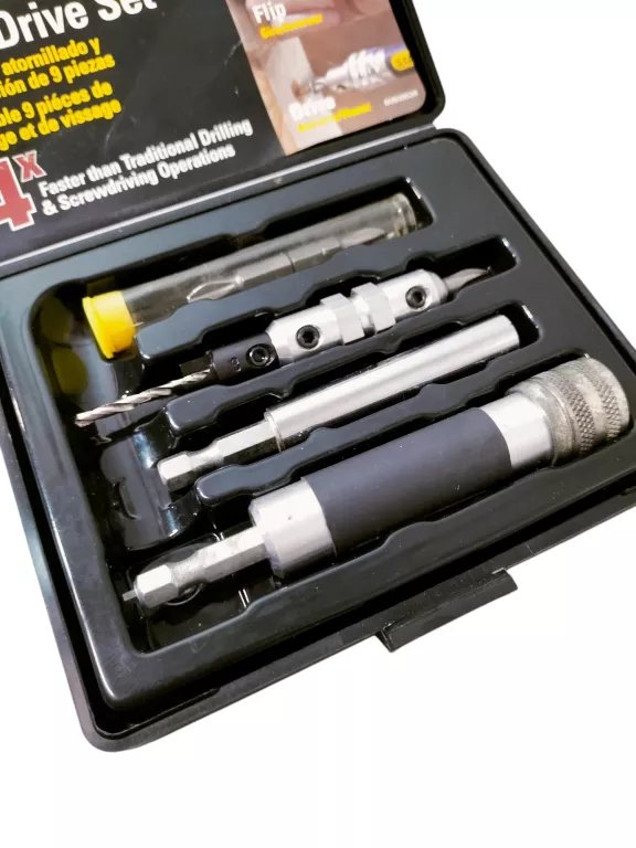 STANLEY  9 PIECE DRILL AND DRIVE SET